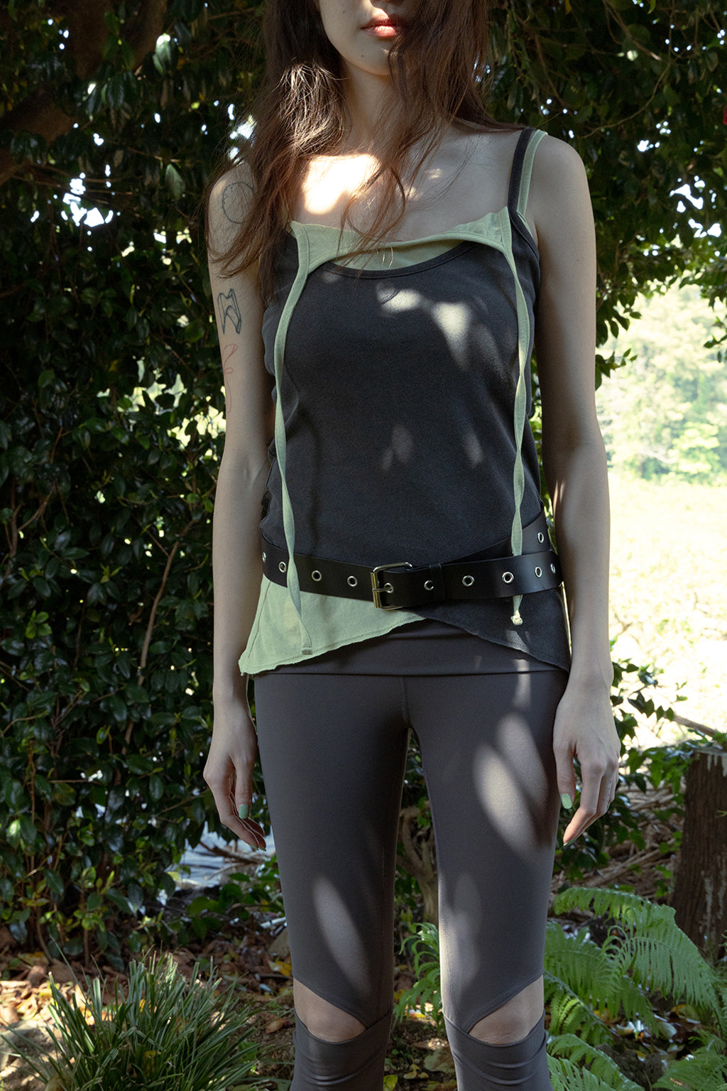 RAW CUT CAMI / CHARCOAL