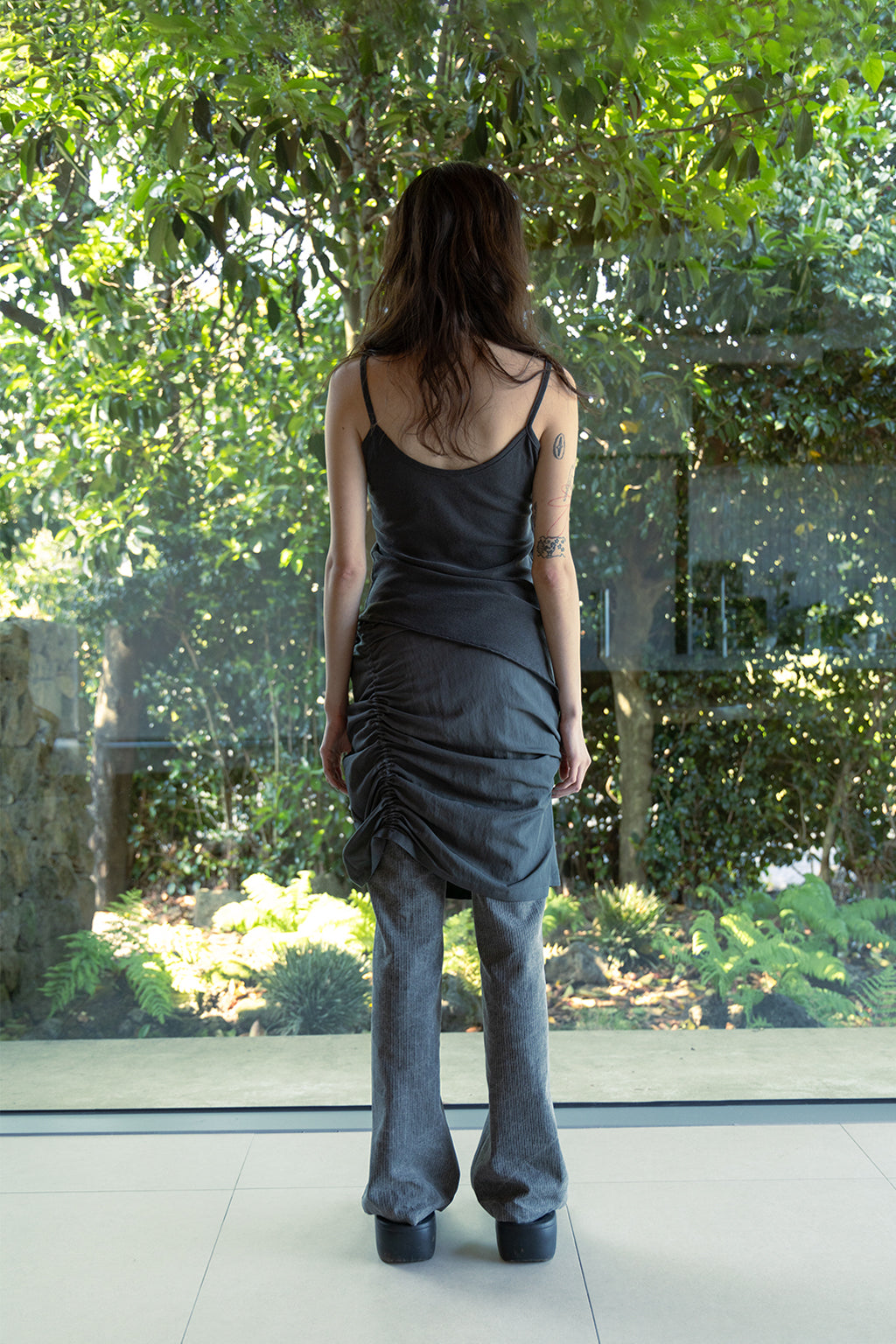RAW CUT CAMI / CHARCOAL