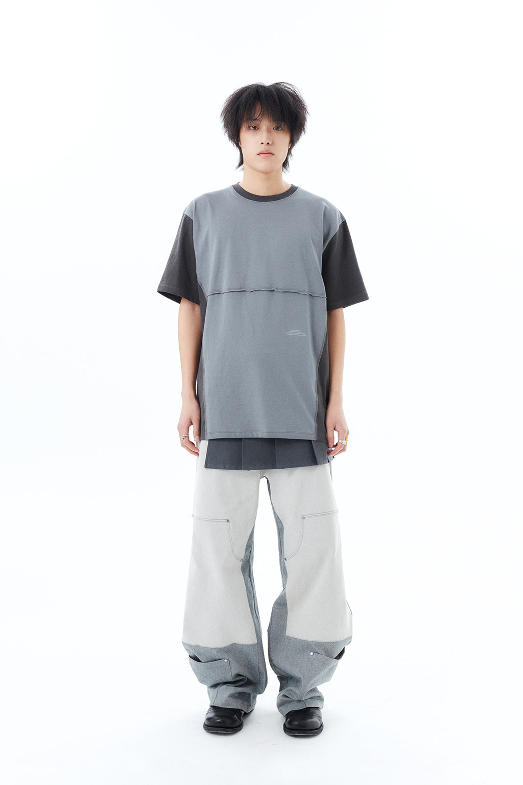 MICRO BUCKLE SKIRT / GRAY