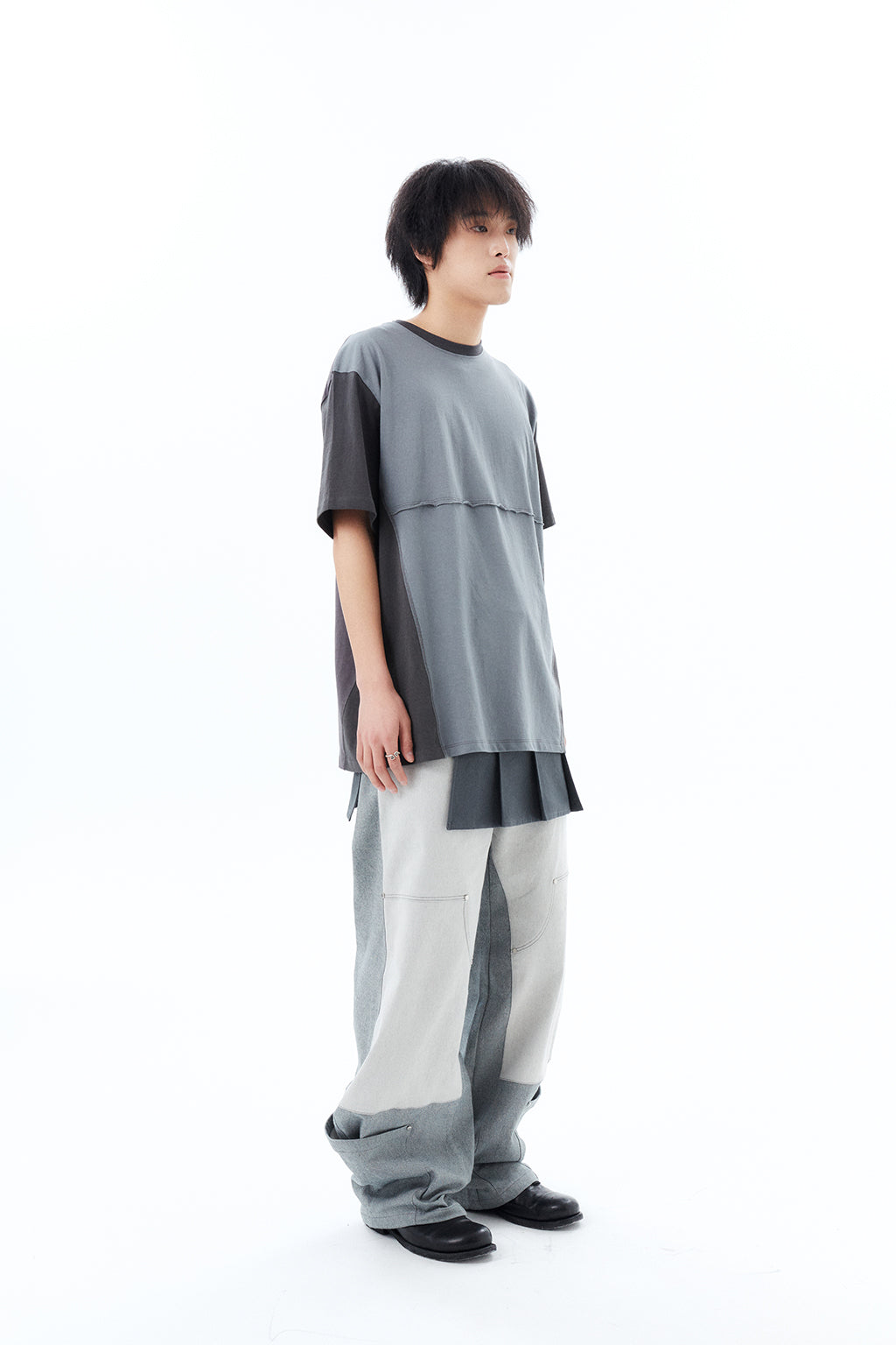 MICRO BUCKLE SKIRT / GRAY
