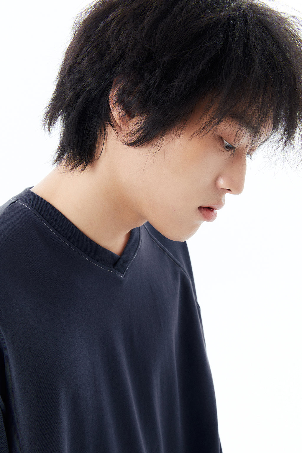 V NECK PIQUE RAGLAN TEE / NAVY