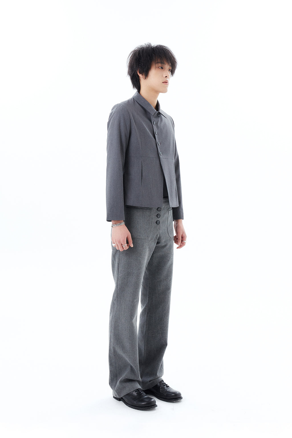 DOUBLE-BUTTON JACKET / GRAY