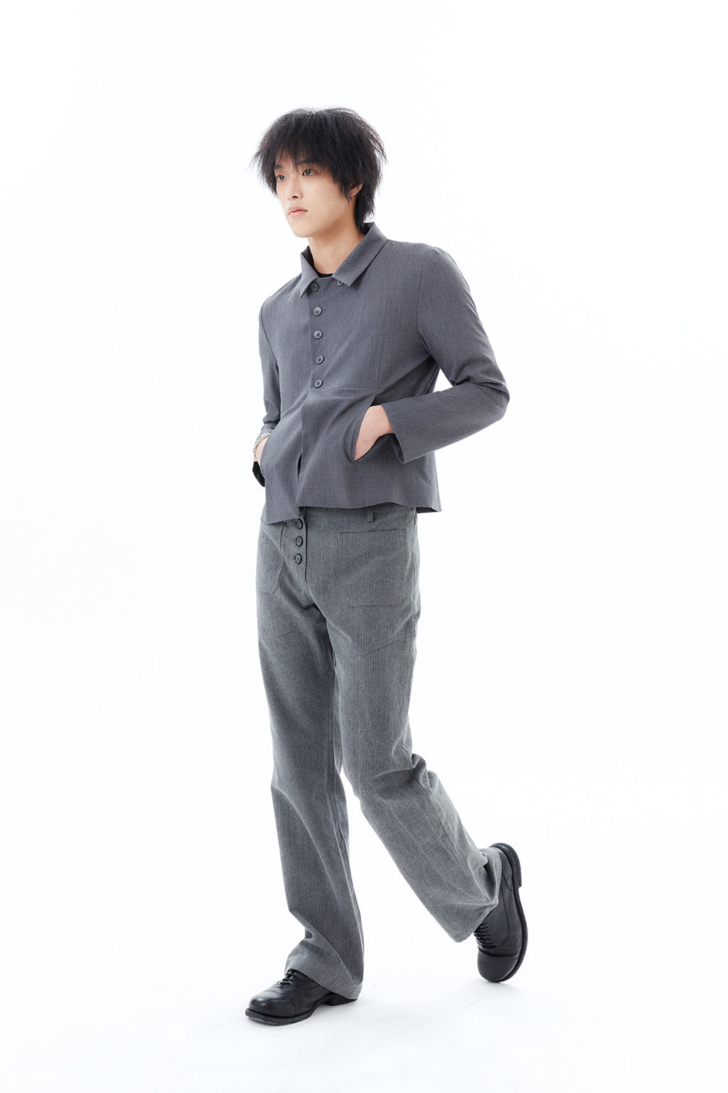 DOUBLE-BUTTON JACKET / GRAY
