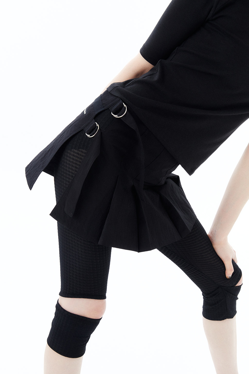 2 IN 1 LAYERED TOP / BLACK