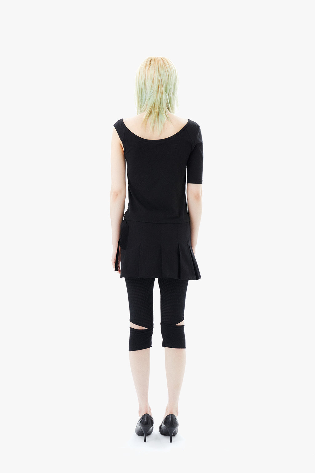 MICRO BUCKLE SKIRT / BLACK