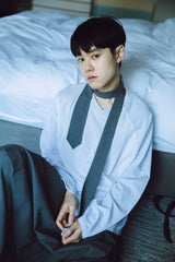 V NECK PIQUE RAGLAN TEE / WHITE
