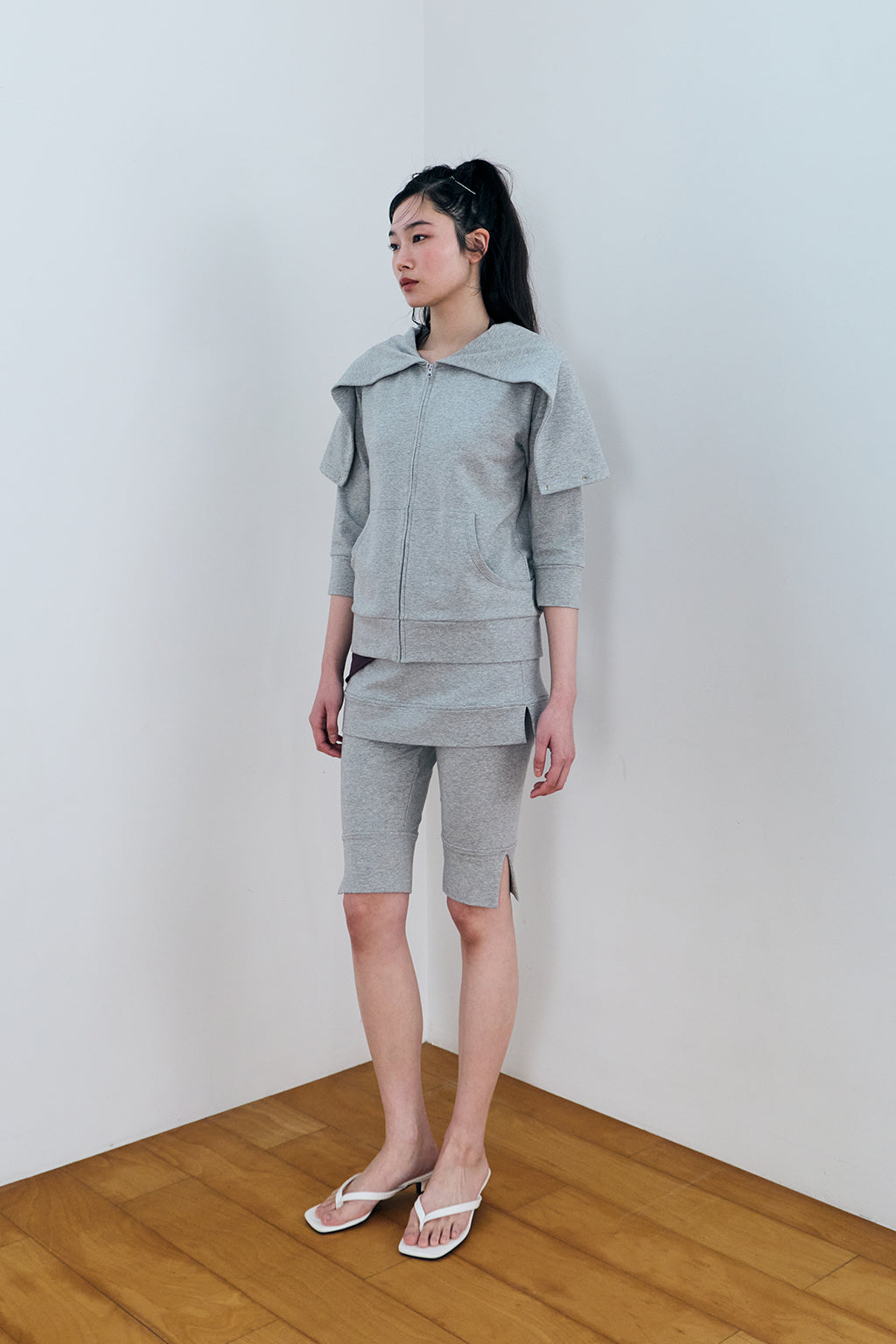 MODULAR SNAP HOODIE / GRAY