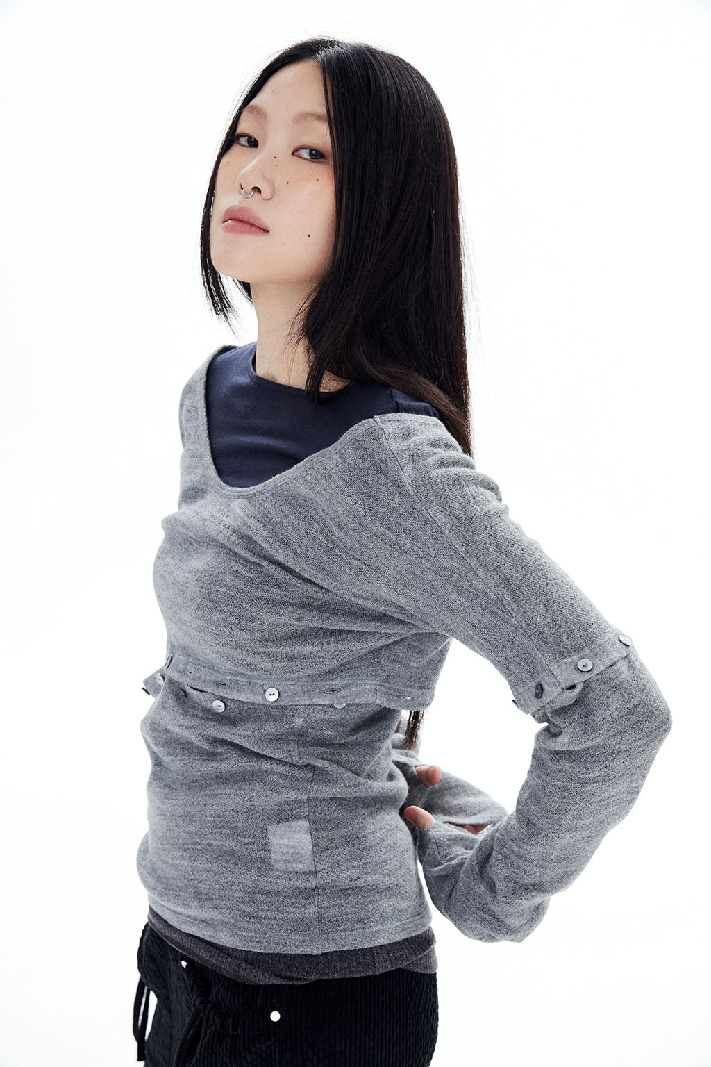 WOOL BUTTONS KNIT TOP / GRAY