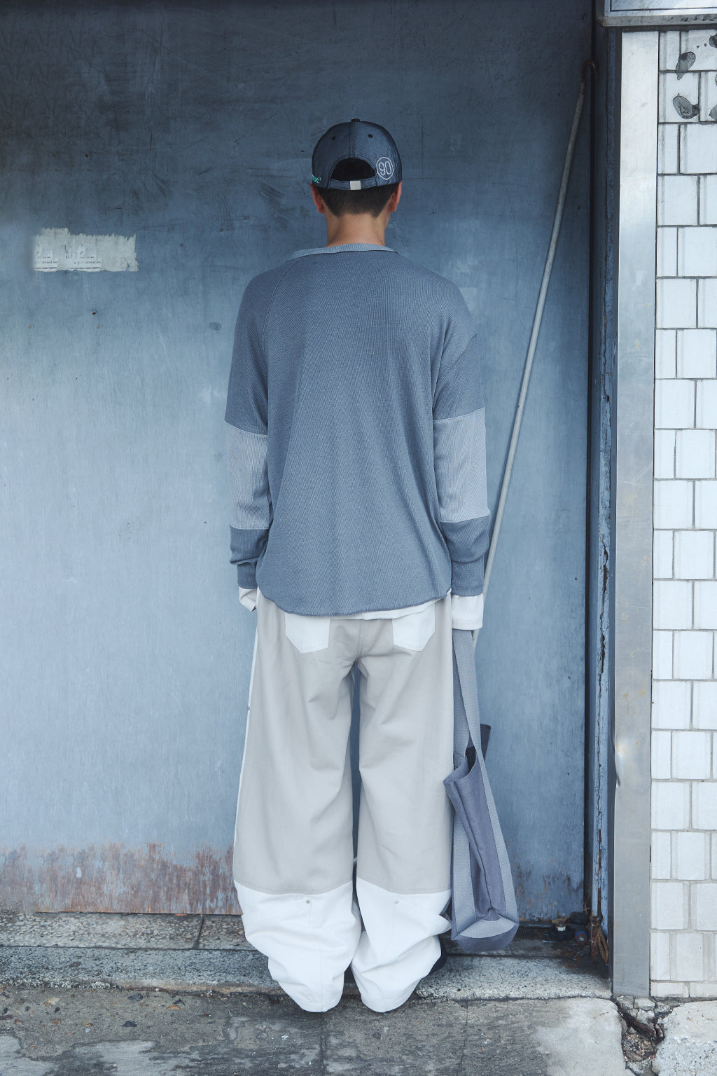 OVERSIZED HENLEY TEE / DARK GRAY