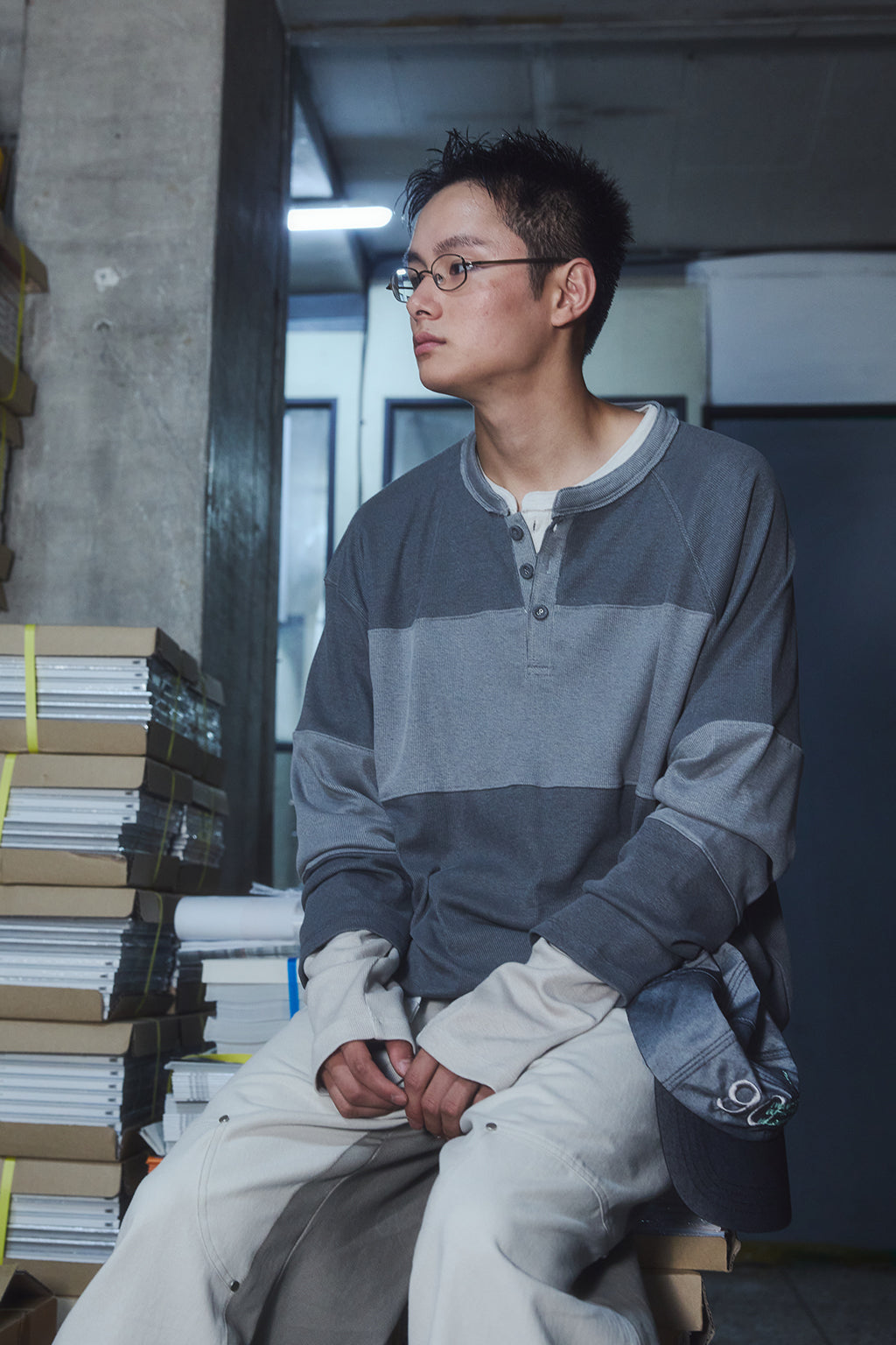 OVERSIZED HENLEY TEE / DARK GRAY