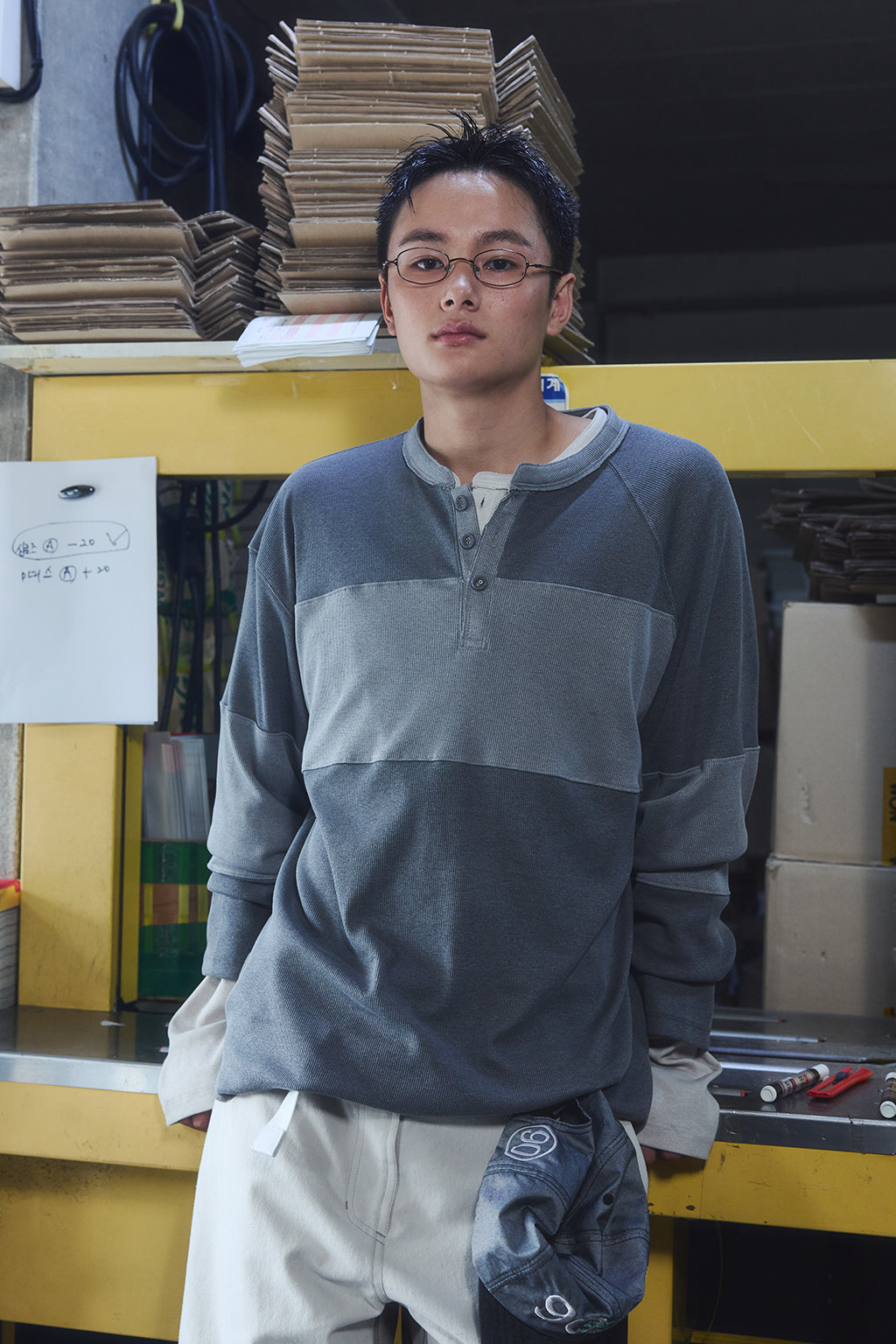 OVERSIZED HENLEY TEE / DARK GRAY
