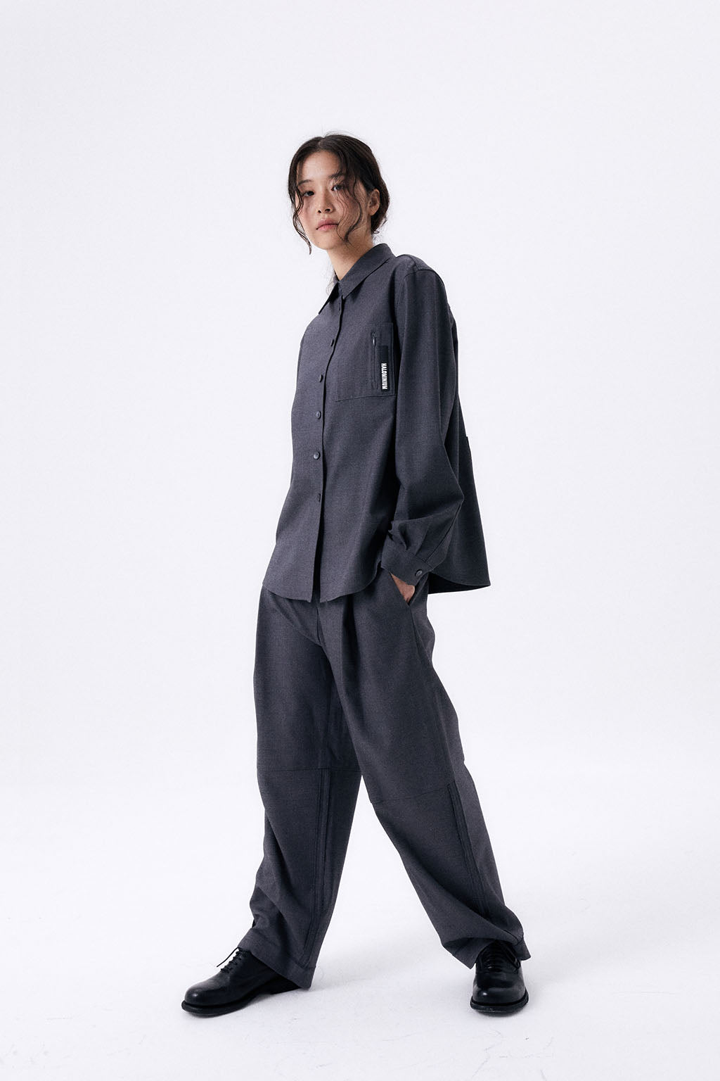 ONE TUCK WOOL PANTS / GRAY