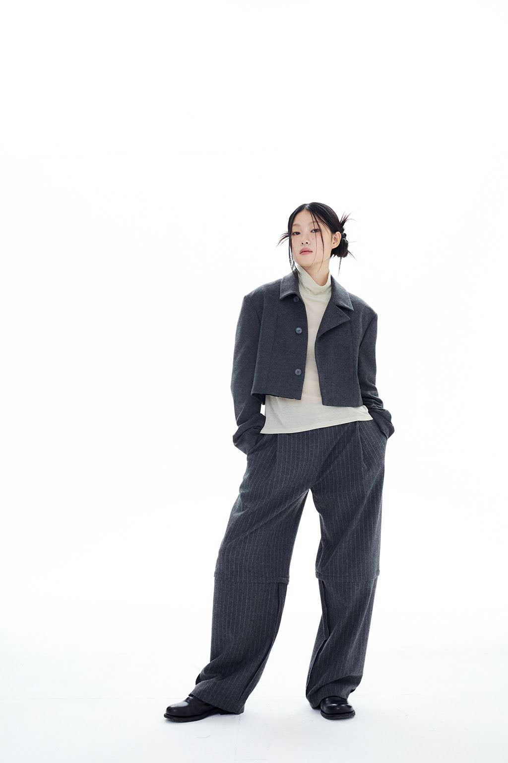 WOOL STRIPED PANTS / GRAY