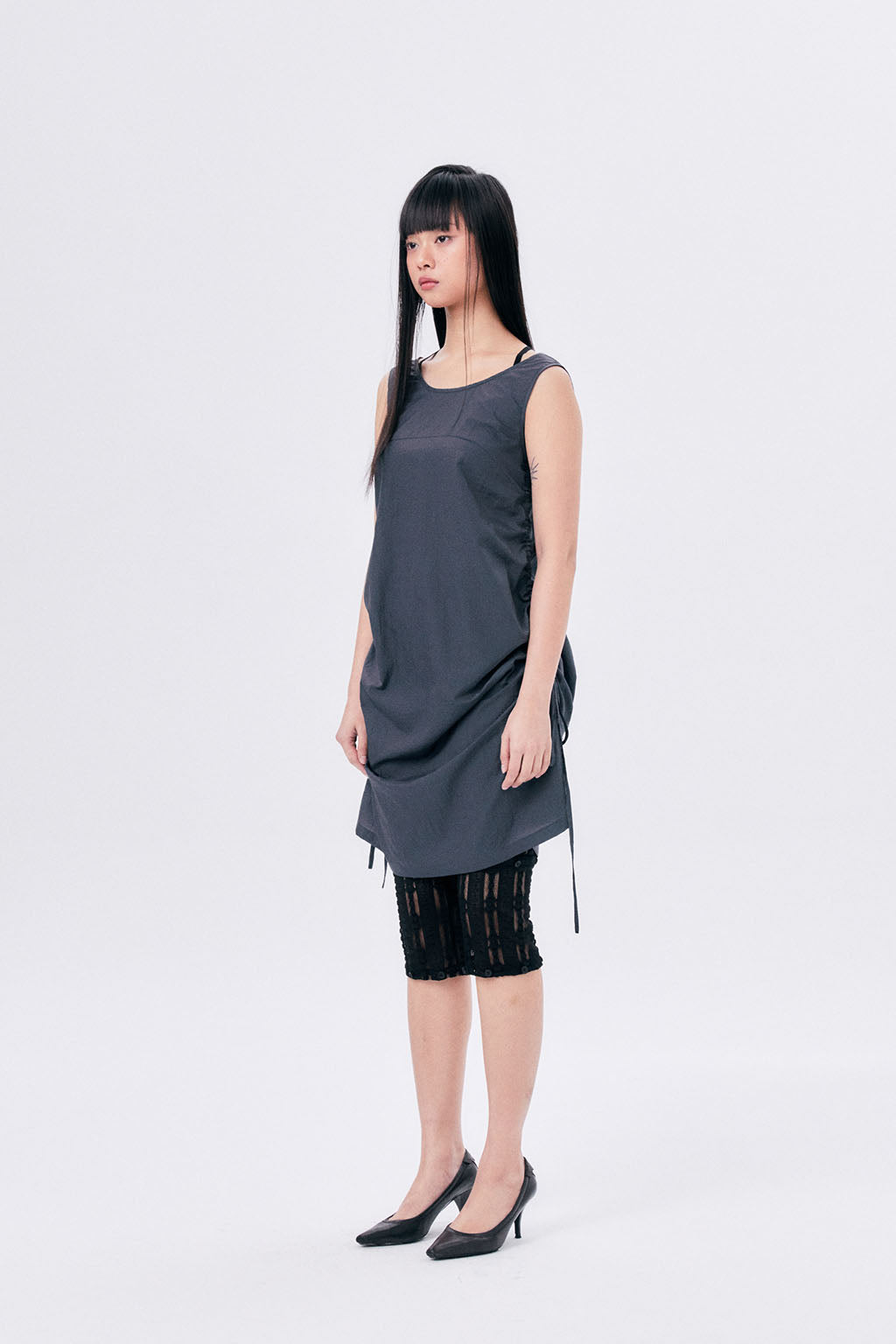 CHECK SHIRRED DRESS / ASH GRAY