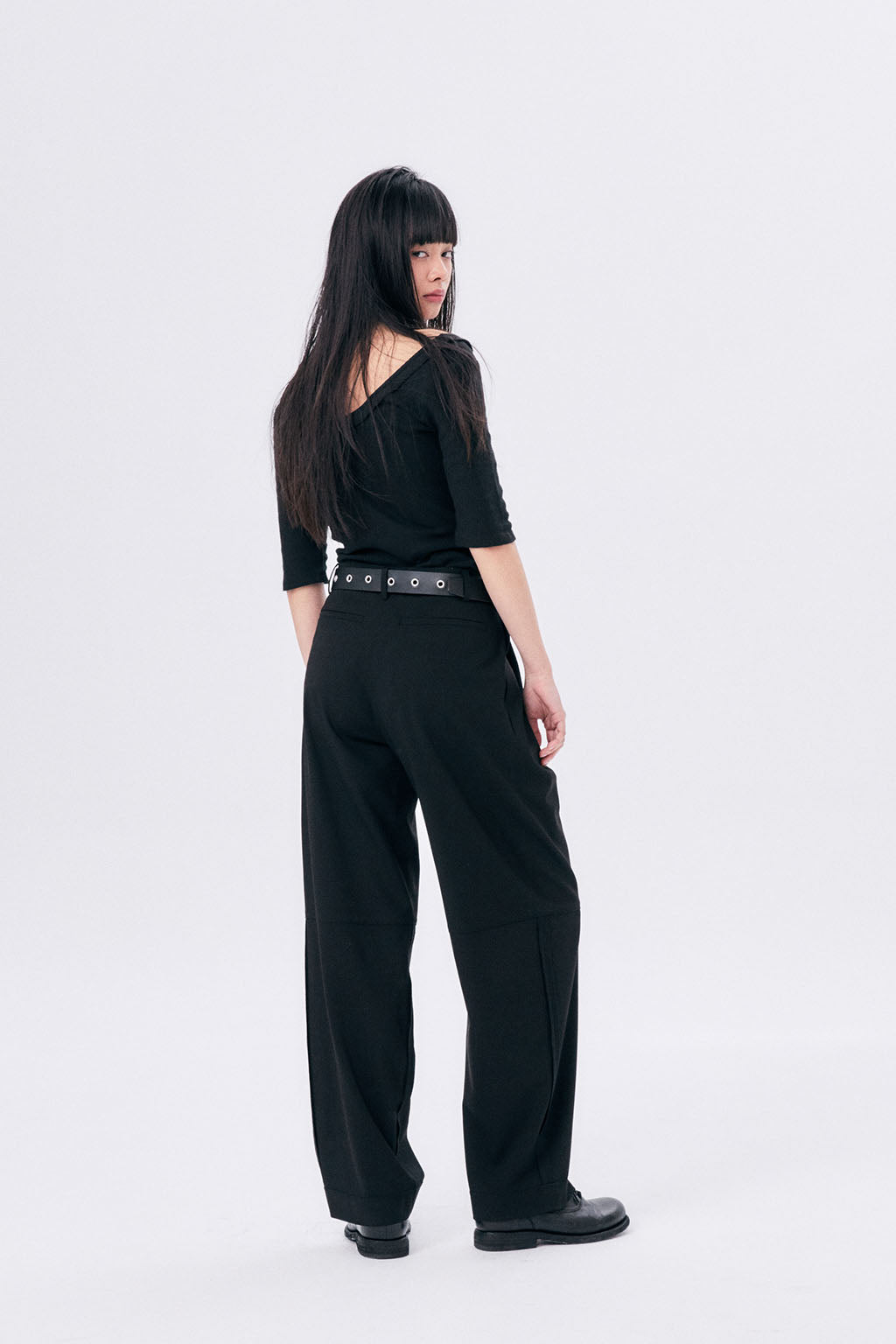 ONE TUCK WOOL PANTS 2 / BLACK